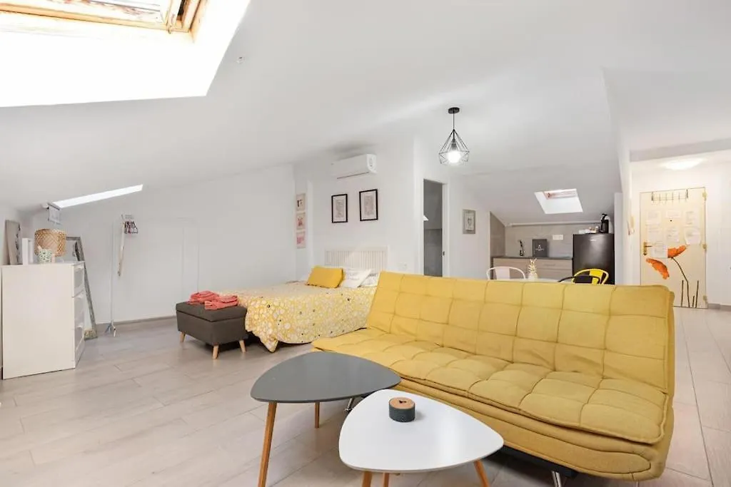 Pineapple Trinidad 20 Apartment Malaga